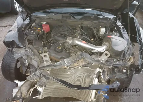 2011 Ford Mustang V6 Premium from USA, damaged, VIN 1ZVBP8AMXB5115177